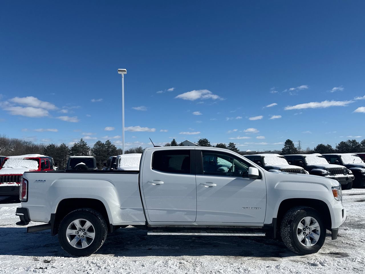 Used 2018 GMC Canyon All Terrain image 2