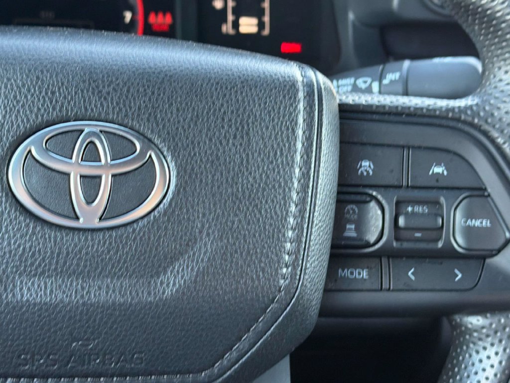 Certified 2024 Toyota Tacoma SR5 AWD/4WD image 12