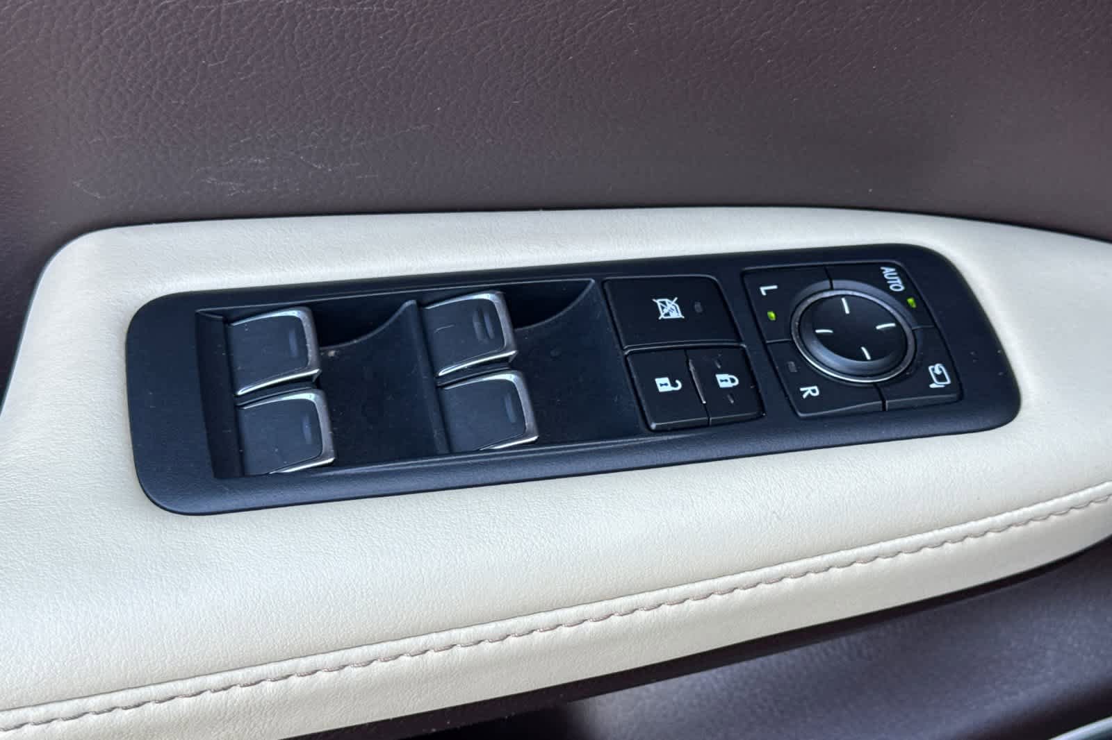 Used 2019 Lexus RX 350 AWD w/ Navigation Package image 13