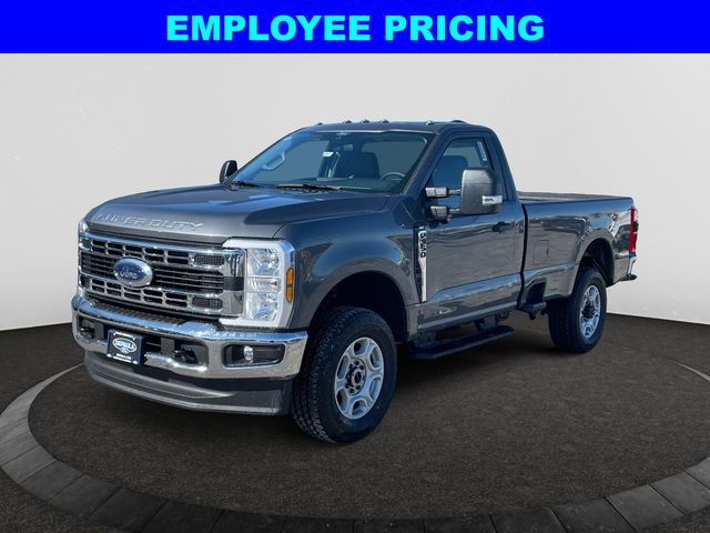 New 2026 Ford F350 XLT w/ 360-Degree Camera Package