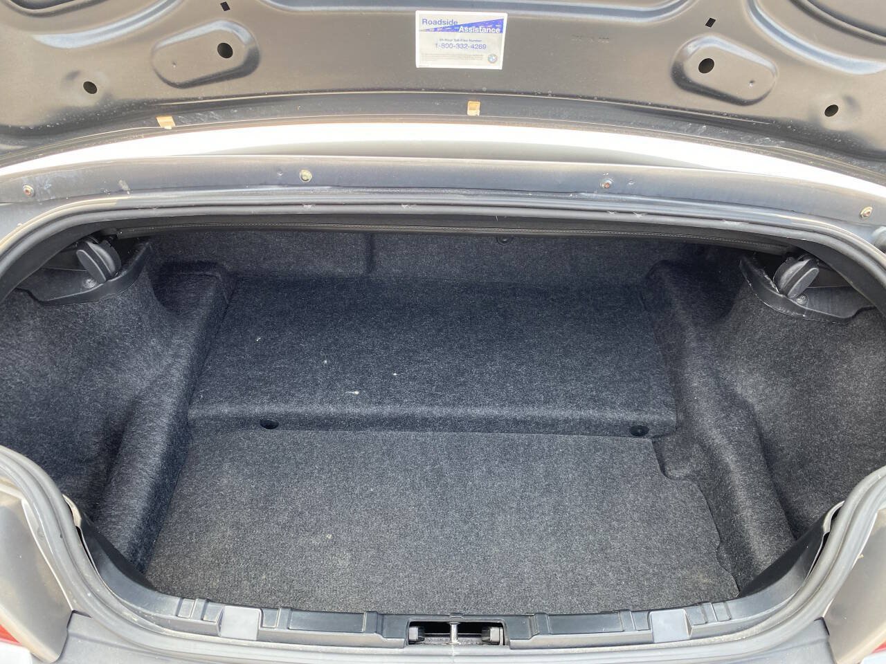 Used 2004 BMW Z4 2.5i RWD image 24