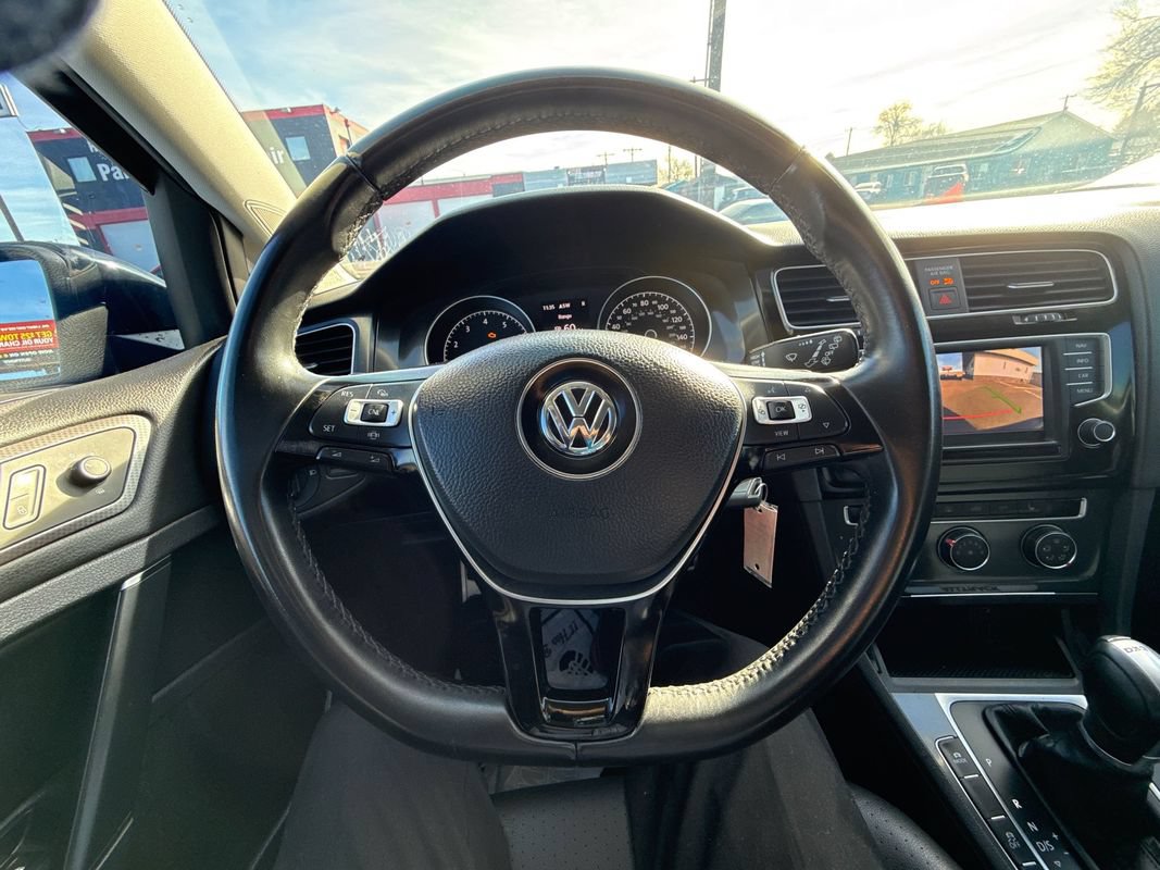 Used 2019 Volkswagen Golf Alltrack S AWD/4WD image 25