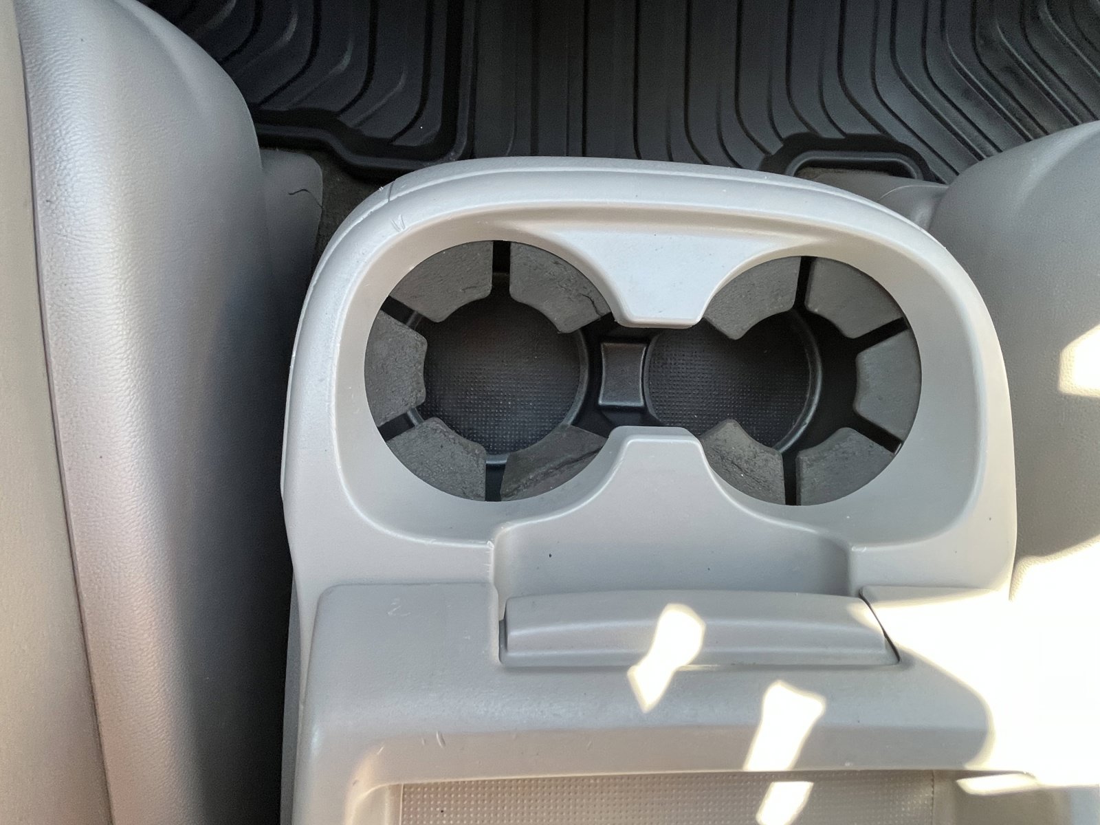 Used 2015 Honda Odyssey EX-L image 27