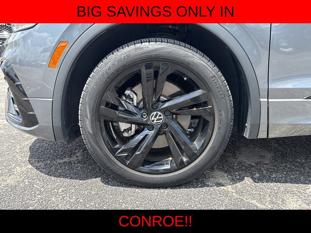 Used 2024 Volkswagen Tiguan SE R-Line FWD image 9