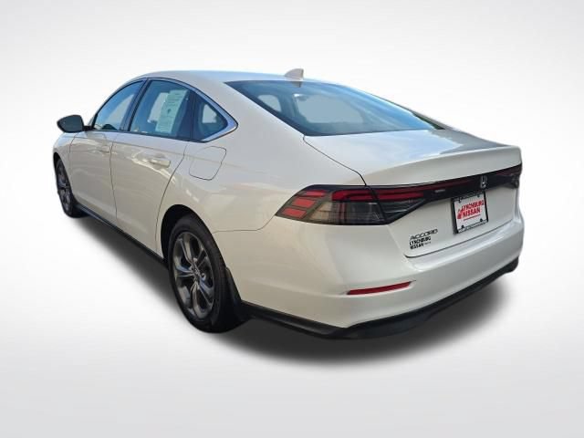 Used 2024 Honda Accord EX image 3