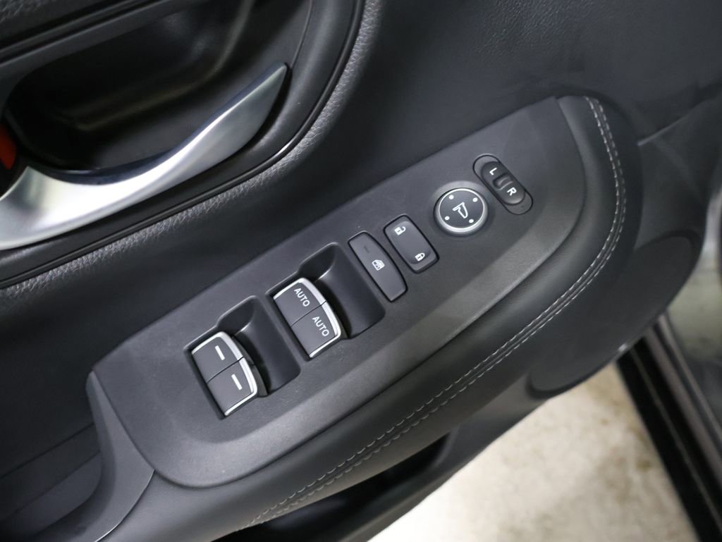 New 2026 Honda HR-V EX-L image 13