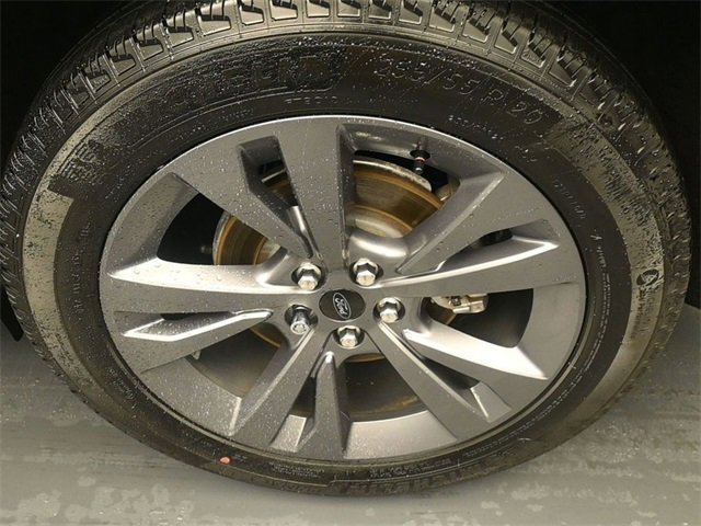 Certified 2023 Ford Explorer XLT w/ Equipment Group 202A image 9