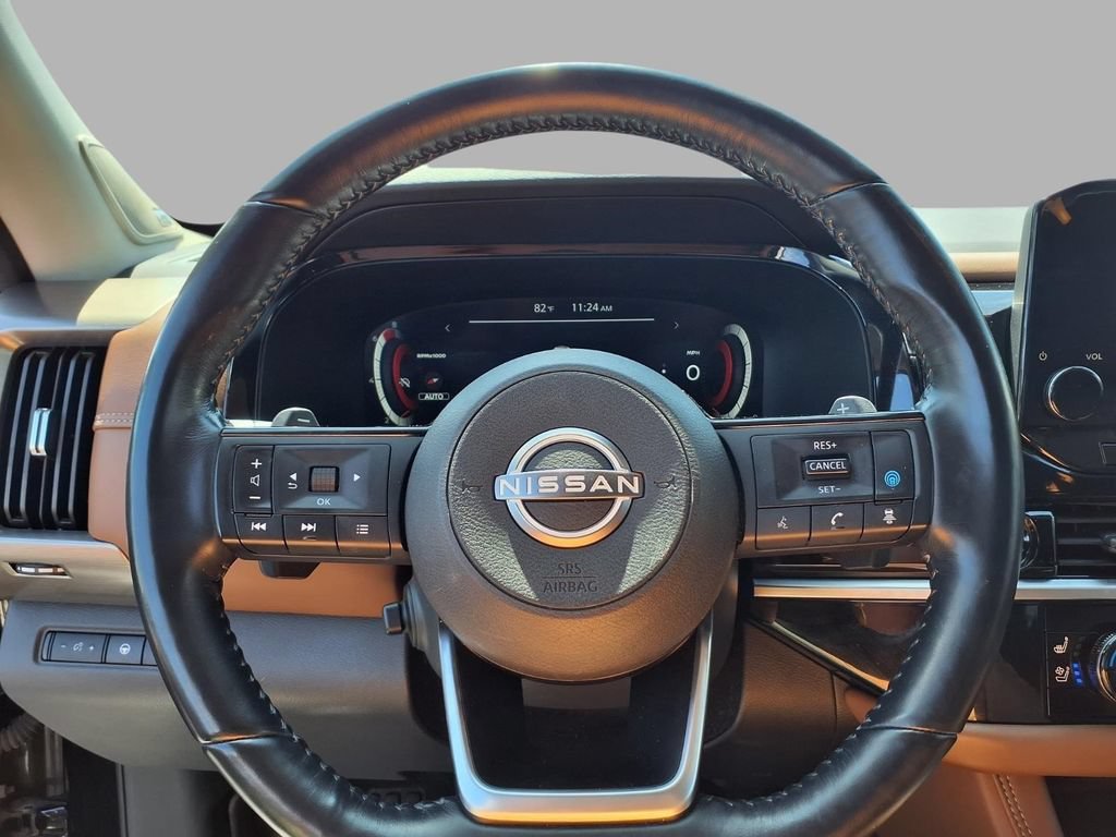Used 2022 Nissan Pathfinder Platinum w/ Cargo Package AWD/4WD image 11
