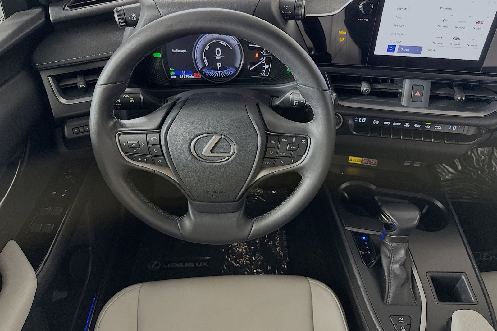 Used 2023 Lexus UX 250h UX 250h image 5