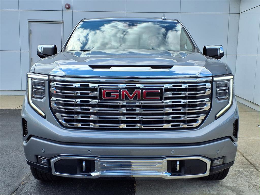 New 2026 GMC Sierra 1500 Denali w/ Denali Reserve Package image 2