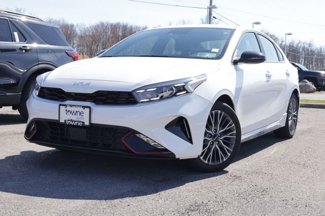 Used 2024 Kia Forte GT-Line image 2