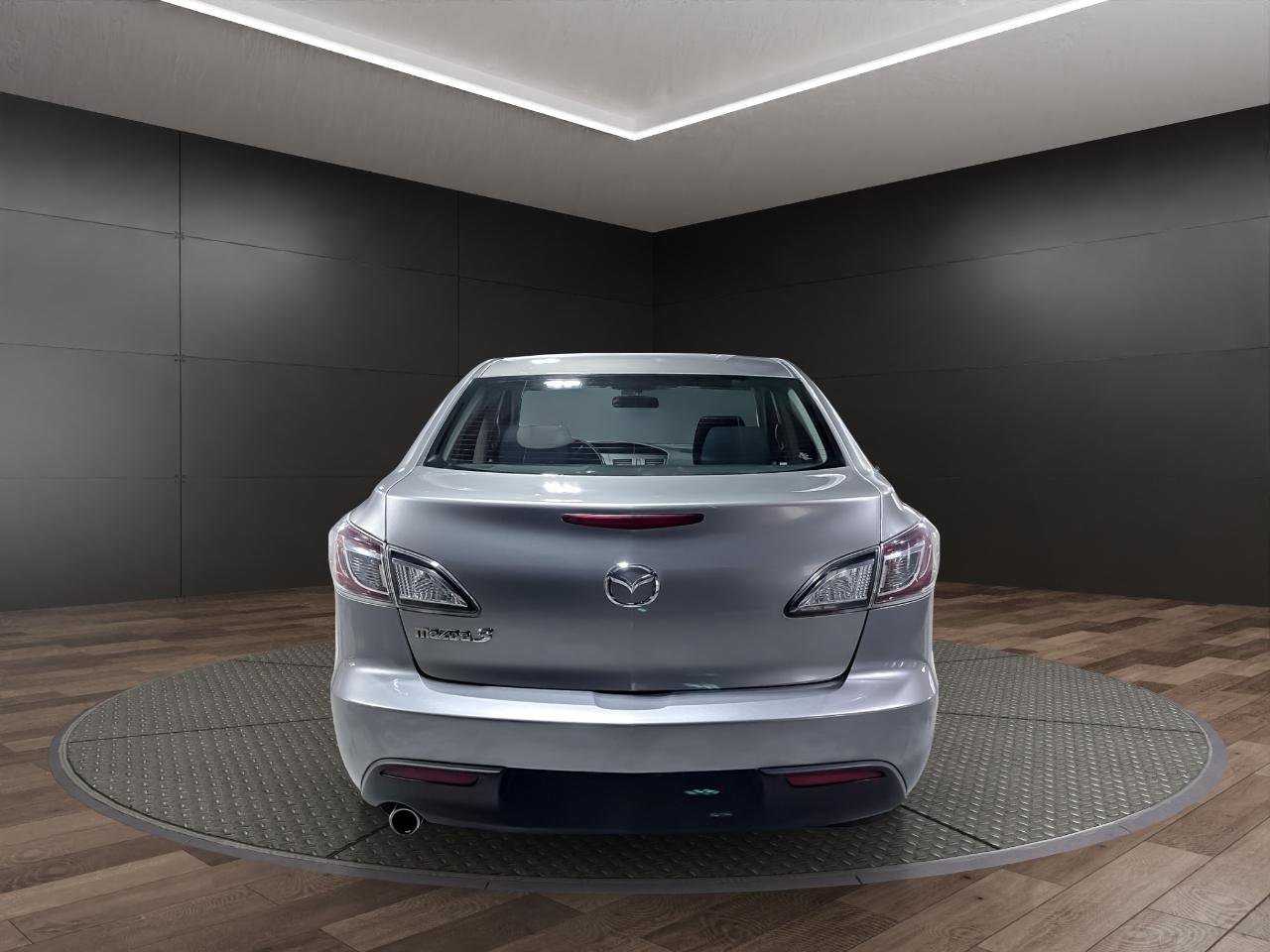 Used 2010 MAZDA MAZDA3 i Touring FWD image 7