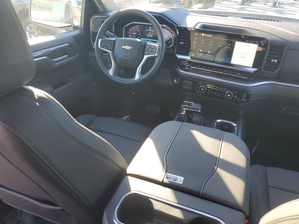 New 2026 Chevrolet Silverado 1500 LTZ w/ LTZ Premium Package AWD/4WD image 11