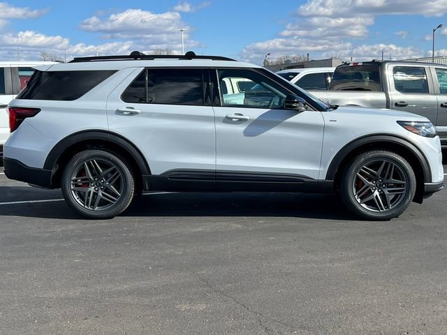 New 2026 Ford Explorer ST-Line w/ ST-Line Street Pack image 47