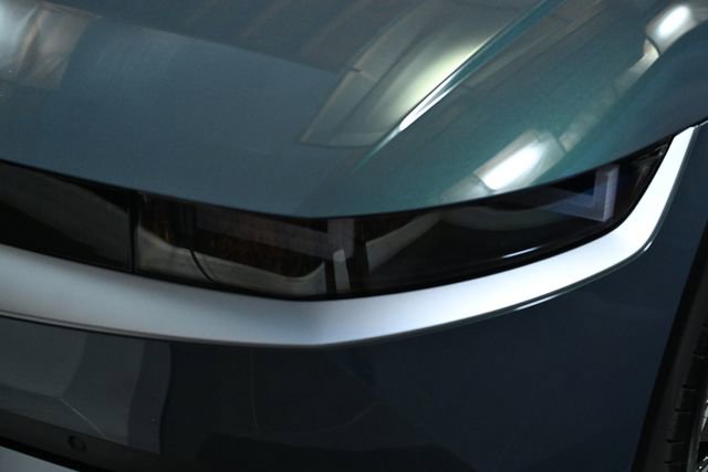 Used 2024 Hyundai Ioniq 5 SEL image 13