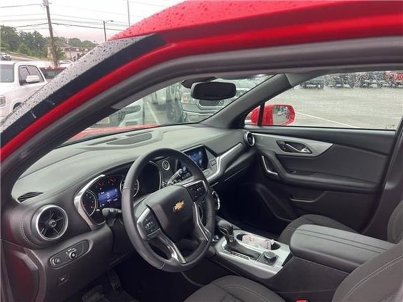 Used 2019 Chevrolet Blazer LT AWD/4WD image 34