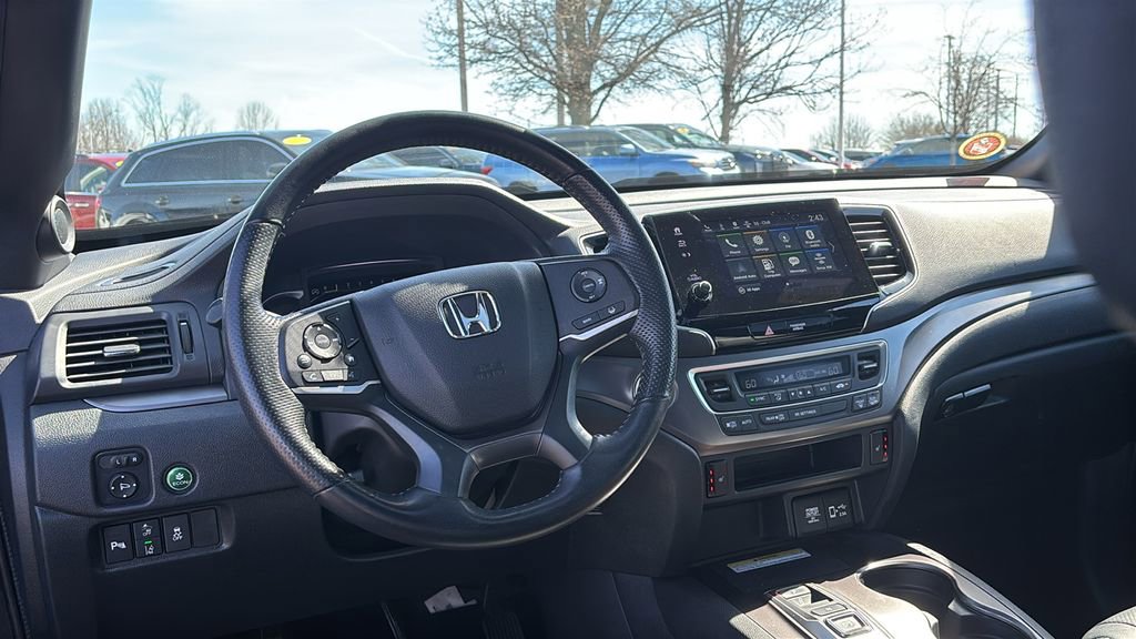 Used 2023 Honda Passport EX-L image 13