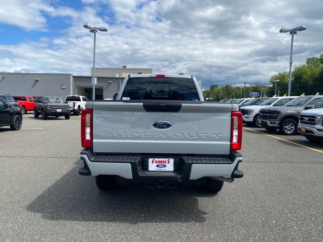 New 2026 Ford F250 XL w/ STX Appearance Package AWD/4WD image 4
