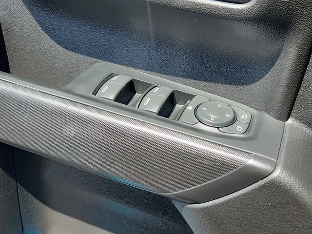 Used 2023 Chevrolet Silverado 1500 Custom AWD/4WD image 12