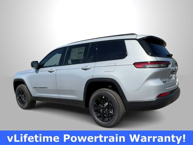 New 2025 Jeep Grand Cherokee L Laredo image 6