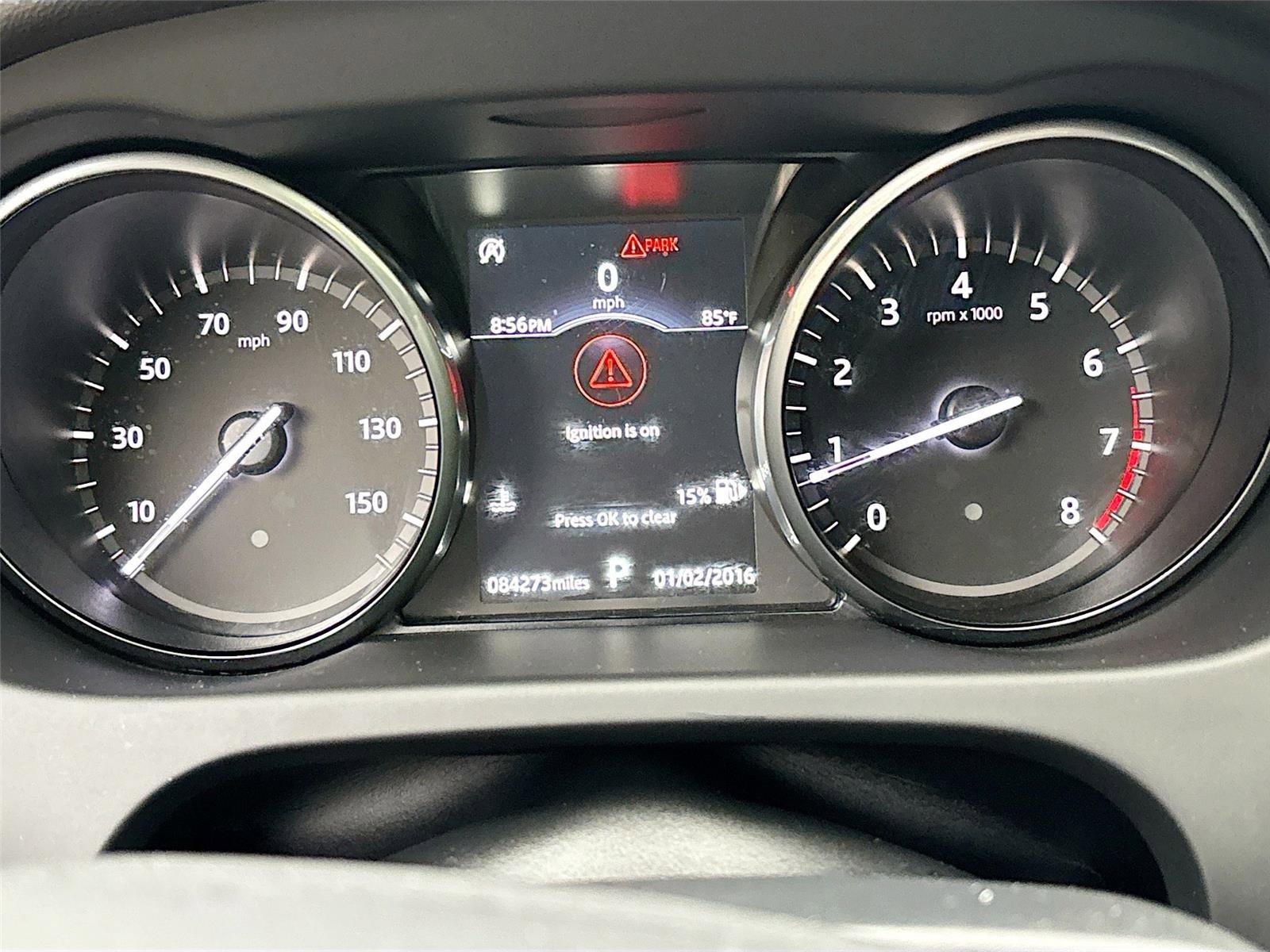 Used 2018 Land Rover Discovery Sport SE AWD/4WD image 12