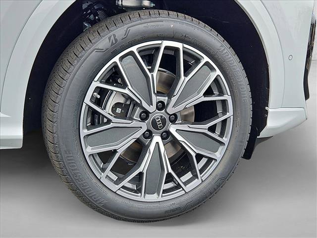 New 2026 Audi Q5 Premium Plus AWD/4WD image 10