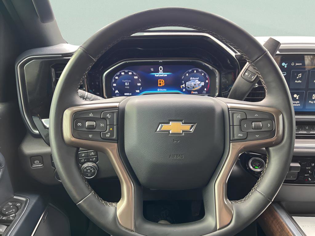 Used 2024 Chevrolet Silverado 3500 High Country w/ High Country Premium Package AWD/4WD image 20