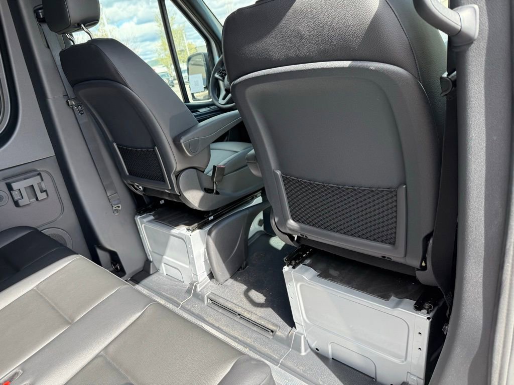 New 2024 Mercedes-Benz Sprinter 2500 image 13