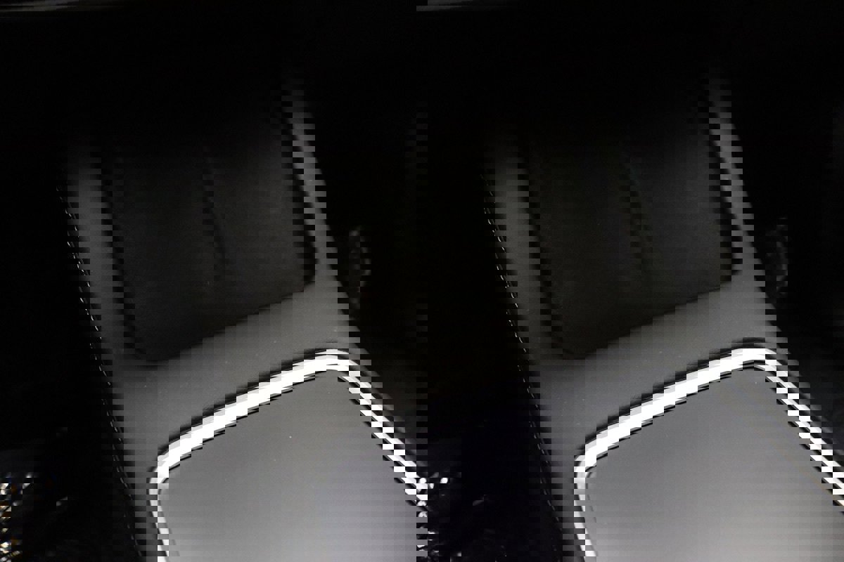 Used 2024 Tesla Model Y Performance image 38