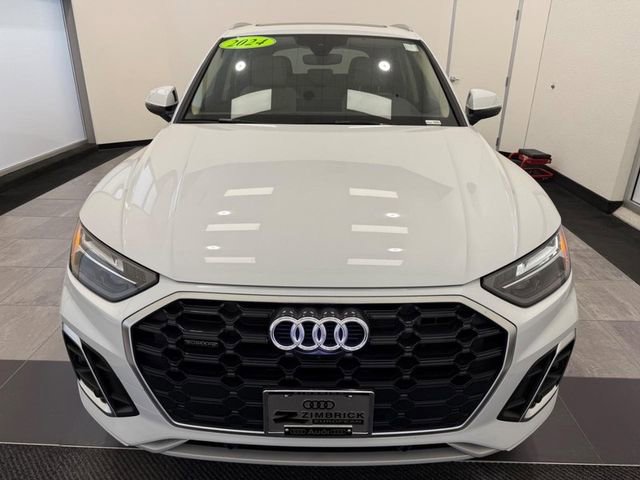 Used 2024 Audi Q5 e Premium Plus w/ Premium Plus Package AWD/4WD image 7