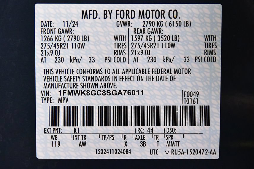 Used 2025 Ford Explorer ST AWD/4WD image 13