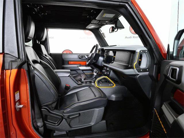Used 2023 Ford Bronco Badlands image 11
