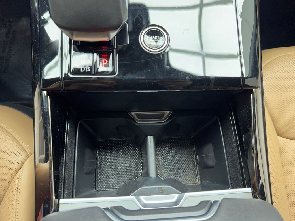 Used 2024 Land Rover Range Rover Sport Dynamic SE image 31