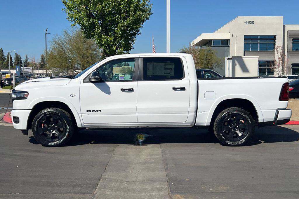 New 2026 RAM 1500 Big Horn AWD/4WD image 7