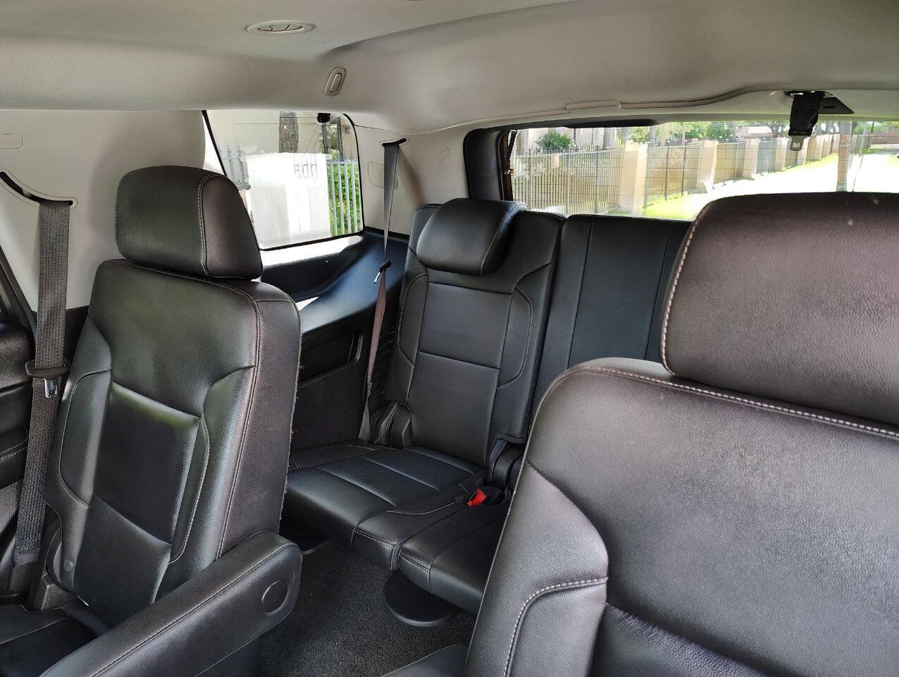 Used 2018 Chevrolet Tahoe LT image 12