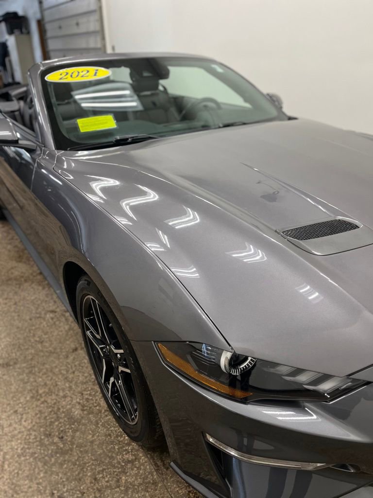 Used 2021 Ford Mustang Premium RWD image 7