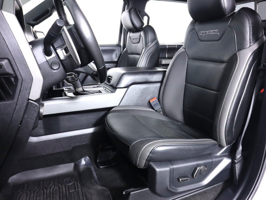 Used 2019 Ford F150 Raptor w/ Equipment Group 802A Luxury AWD/4WD image 43