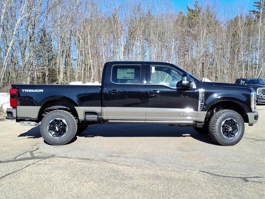 New 2026 Ford F350 King Ranch w/ Tremor Off-Road Package image 4