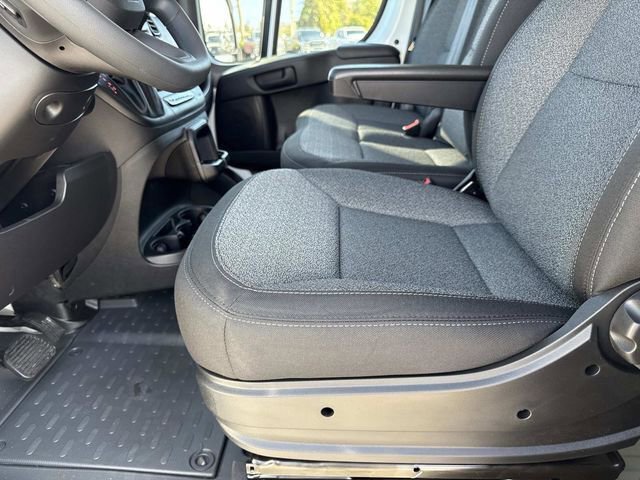 New 2026 RAM ProMaster 2500 w/ Convenience Group image 18