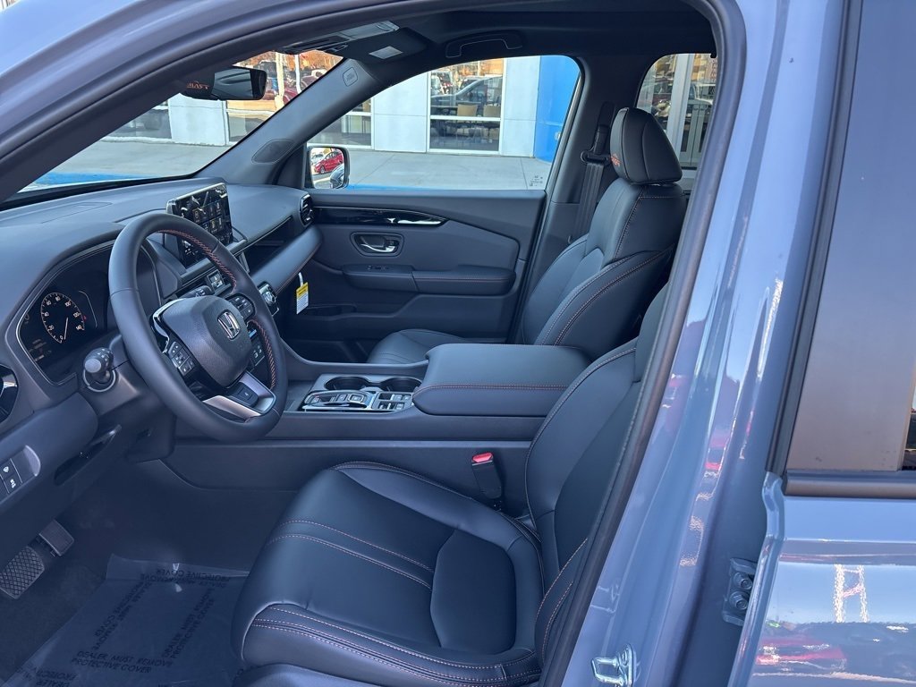 New 2025 Honda Pilot TrailSport image 25