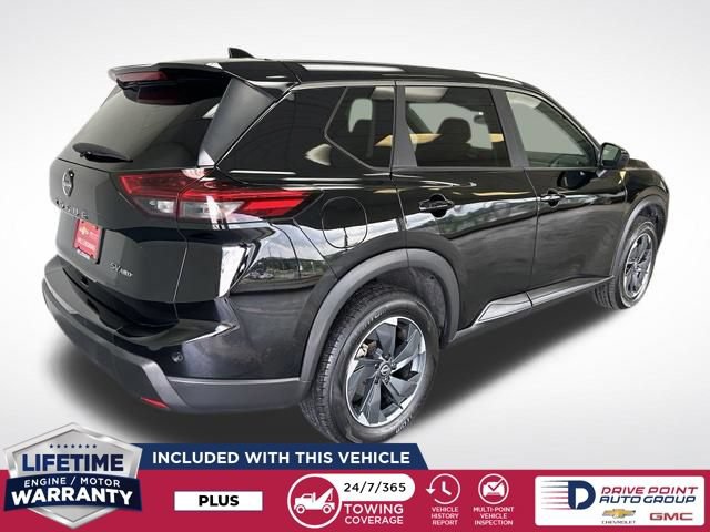 Used 2024 Nissan Rogue SV AWD/4WD image 3