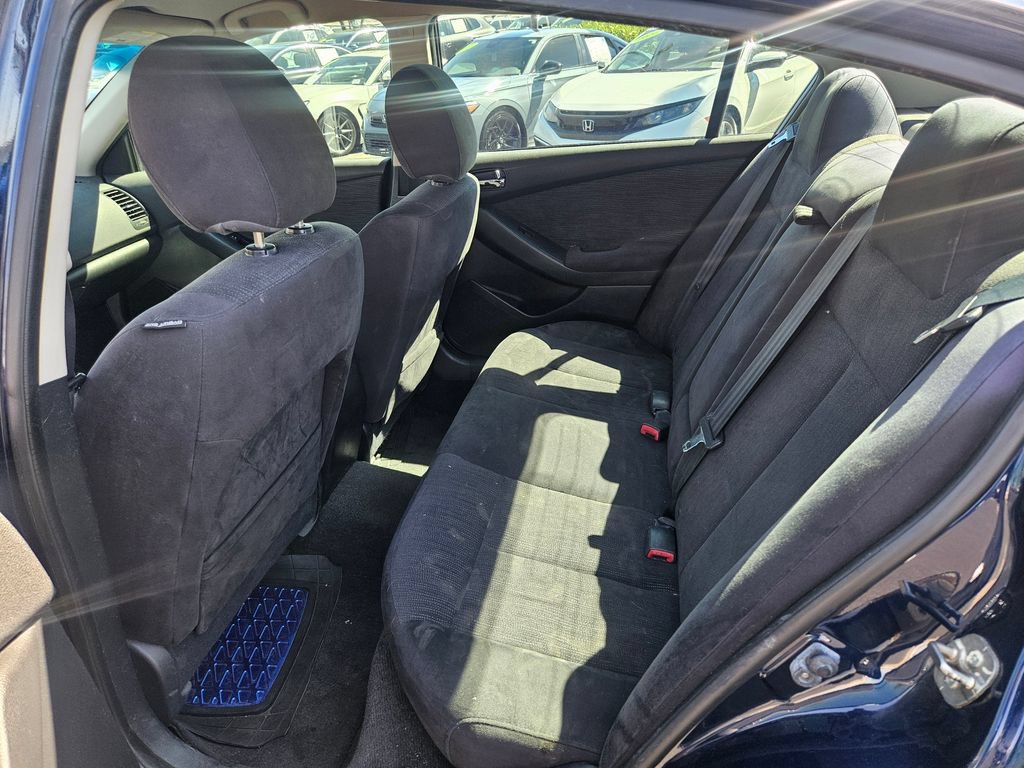 Used 2012 Nissan Altima 2.5 S FWD image 9