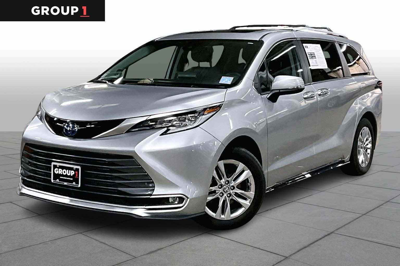 Used 2023 Toyota Sienna Limited