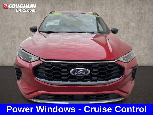 Used 2023 Ford Escape ST-Line w/ Tech Pack #1 image 7