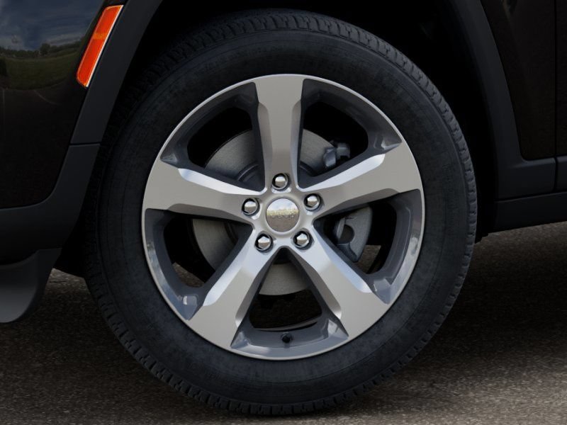 New 2026 Jeep Grand Cherokee Limited RWD image 8
