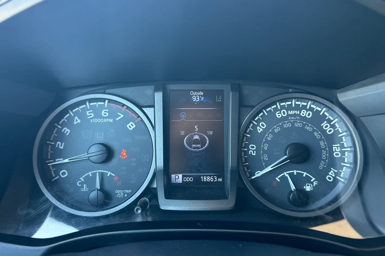 Used 2019 Toyota Tacoma TRD Off-Road AWD/4WD image 23