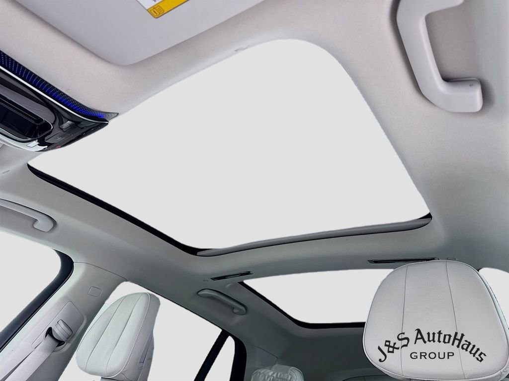 Used 2023 Mercedes-Benz EQS 580 4MATIC SUV image 16