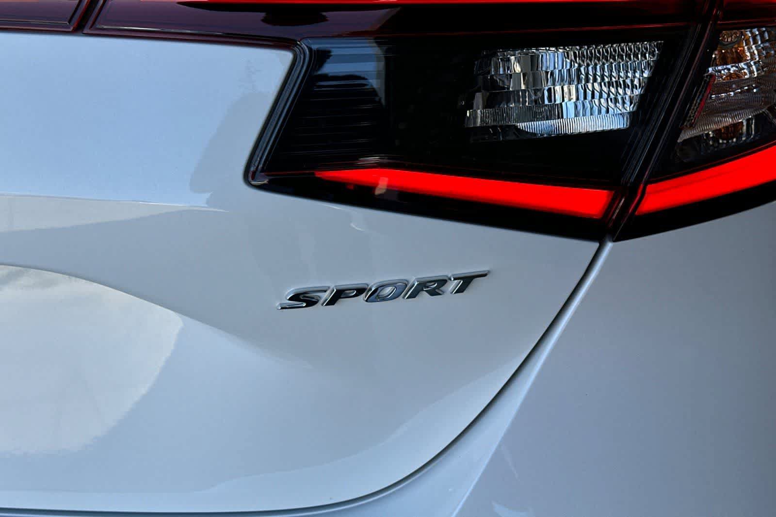 Used 2024 Honda Civic Sport image 16