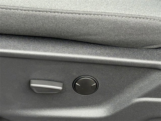 New 2025 Ford F150 Lightning XLT image 11