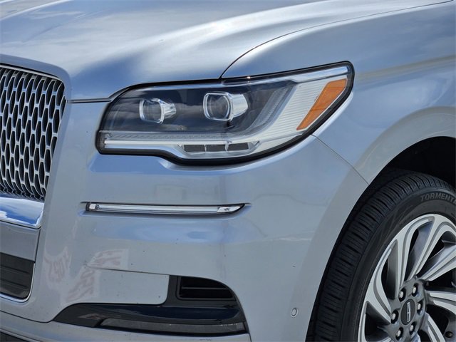 Used 2024 Lincoln Navigator L 4WD image 9